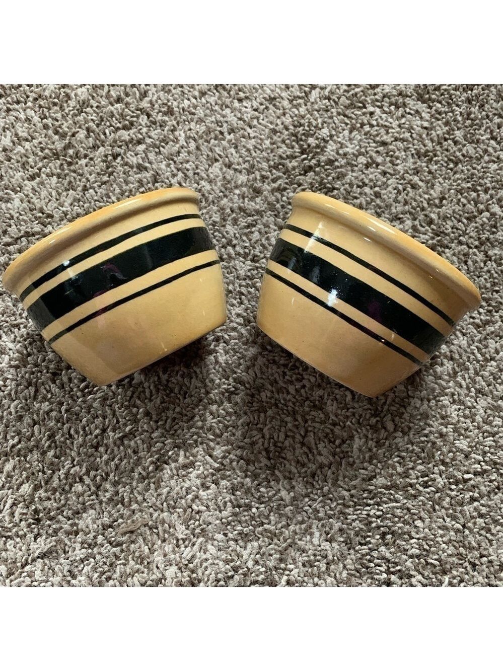 Vintage Set of 2 Americana General Small Bowls
